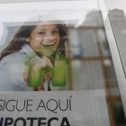 Campaña hipotecaria de una entidad bancaria en España. JESÚS F. SALVADORES