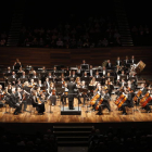 La Orquesta Sinfónica Ciudad de León-Odón Alonso, formada por unos 60 músicos, en uno de sus últimos conciertos. MARCIANO PÉREZ