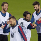 Ramos, Alba, Isco y Piqué, durante el entrenamiento en La Rosaleda.