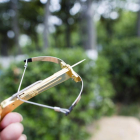 Una de las pequeñas ballestas, que causan furor entre los más pequeños y miedo entre los adultos.