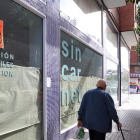 Los alquileres de locales proliferan en la actualidad más que nunca por el centro de Ponferrada, como el de la imagen.