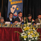 Un momento del acto de entrega de los diplomas acreditativos en el colegio La Asunción