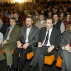 Rodríguez Zapatero junto a Villalba y Ángel Crespo; ya un poco más allá, Miguel Martínez