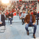 Sánchez, en el acto de campaña del PSOE para apoyar al candidato socialista a Madrid, Ángel Gabilondo, ayer, en Getafe. CHEMA MOYA