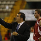 El entrenador de Baloncesto León, Javier de Grado.