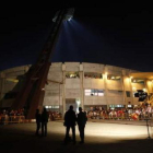 El Estadio Reino de León, iluminado ayer para las televisones.