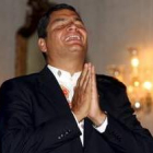 Correa en un gesto de satisfacción tras ir conociendo los resultados
