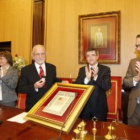 Evelia Fernández, José María Merino, Francisco Fernández y Javier Chamorro, en el salón de plenos