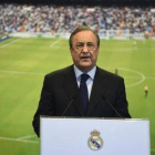 Florentino Pérez en el palco del Santiago Bernabéu.