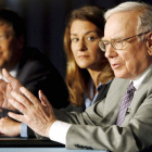 Warren Buffett con el matrimonio Gates. JUSTIN LANE