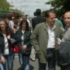Amilivia, ayer durante su visita al rastro dominical