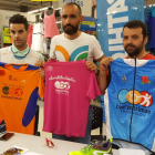 Basurko, en el centro, en la presentación de la prueba. FROC