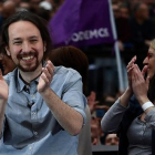 El secretario general de Podemos, Pablo Iglesias, en su acto de regreso en la plaza del Museo Reina Sofía.