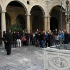 Visitan la capital guiados por el director del Juan del Enzina