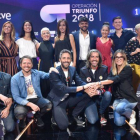 Roberto Leal junto a Ricky Merino, los profesores y el jurado de OT 2018.