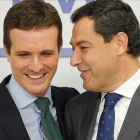 Pablo Casado y Juanma Moreno, en una reunión del comité ejecutivo nacional del PP en Madrid.