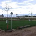 La imagen muestra una vista parcial de las instalaciones del futuro cámping de La Bañeza