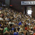 Las gradas del Pabellón Municipal durante la final de la Copa del Rey entre el Naturhouse y el Barcelona.