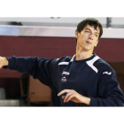 El jugador ruso del Reale Ademar, Alexander Tatarintsev, en un entrenamiento.