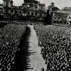 Aspecto de la Plaza Mayor de la capital el 8 de noviembre de 1964.