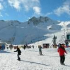 Esquiadores en la estación invernal de San Isidro, en una imagen de los primeros días del año