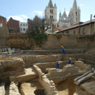 Detalle de los restos de los Principia que aparecieron al excavar en el solar de la calle San Pelayo. ARCHIVO