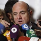 El ministro de Economía, Luis de Guindos. JUAN CARLOS HIDALGO
