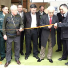 La autoridades, en el momento de inaugurar la Feria Reinatur en Boca de Huérgano.