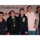 Los componentes de Jesuitas, campeón alevín escolar.
