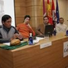 Quispe, Prieto y Quintela durante la conferencia en el club del Diario