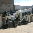 Imagen de algunos de los enseres recogidos por Mansurle este verano.