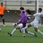 Nasser y Pablo López bloquean uno de los pocos ataques del Valladolid