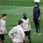 Zidane toma de nnuevo el mando de los entrenamientos. JIMÉNEZ