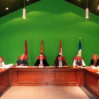 Imagen de la corporación municipal durante el debate de las cuentas municipales.