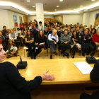 El director de Diario de León, Joaquín Sánchez Torné, junto a la escritora, periodista e historiadora asturiana Ángeles Caso