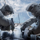 Sandra Bullock y George Clooney se enfundan los trajes de astronauta en esta película ambientada en la estratosfera.