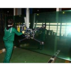 Interior de la factoría de La Rozada de la multinacional del vidrio.