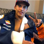 Marc Márquez se operará hoy tras romperse el húmero. EFE