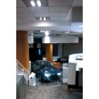 El coche, en el interior de la sede del PP en la calle Génova.