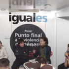 El autobús del Centro Móvil de Igualdad de la Junta.