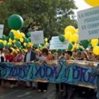 Organizaciones de familiares y de personas con enfermedades mentales, ayer en Madrid