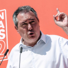 Imagen de Juan Espadas, ayer en un acto de campaña. RAÚL CARO