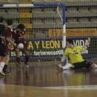 El portero Josué ha causado baja el pasado jueves en el equipo leonés