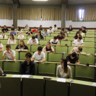 Los alumnos leoneses estrenaron ayer la nueva selectividad impuesta por la implantación de la Lomce. MARCIANO PÉREZ