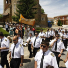 El día grande de las fiestas en Riego llegará mañana merced a la misa y posterior procesión por las calles de la localidad.