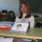 Sonia Abad Montero en su colegio de Santa María del Páramo