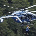 Un helicoptero de los servicios de rescate.