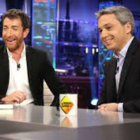 Pablo Motos y Vicente Vallés, en 'El hormiguero'.