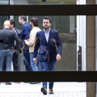 Imagen de Pere Aragonés, ayer, a su llegada a la sede del gobierno catalán. ALBERTO ESTÉVEZ