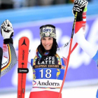 De izquierda a derecha, Rebensburg, Puchner y Suter, el podio del descenso femenino en Grandvalira (Andorra).